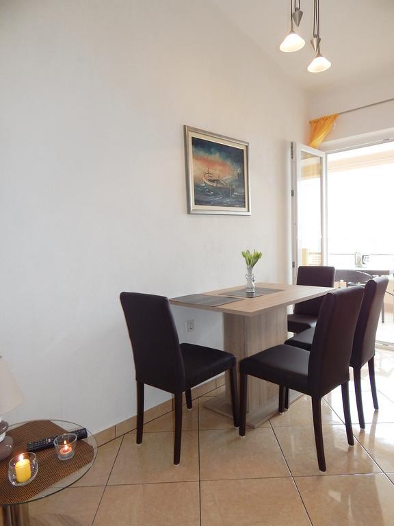 Apartments Nedjeljka Ražanj Habitación foto
